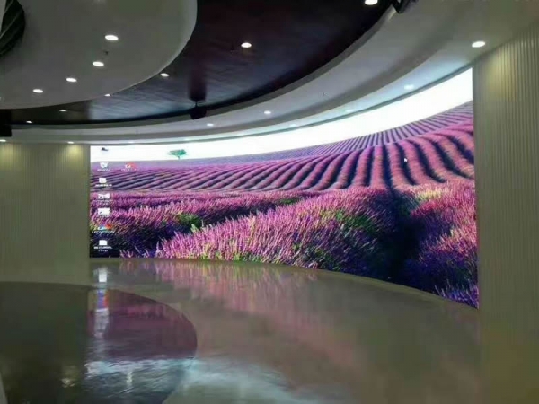 OLED、QLED、MicroLED,下一代显示技术到底谁能夺得头筹?